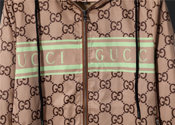 ブランドジャケット着用イメージ